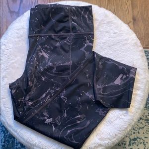 Athleta Velocity Tight